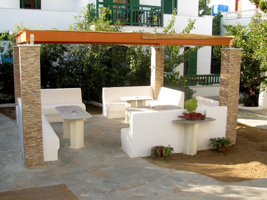 Despina Hotel Agia Anna  Eksteriør billede